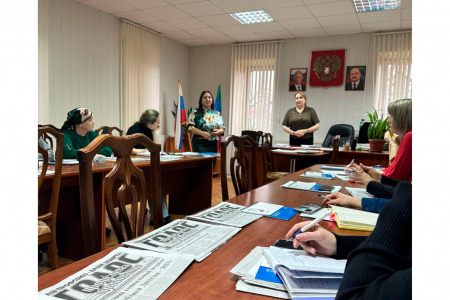 В Кизляре провели заседание городского комитета Кизлярской городской организации